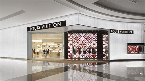 is louis vuitton cheaper in dubai or uk|louis vuitton dubai mall.